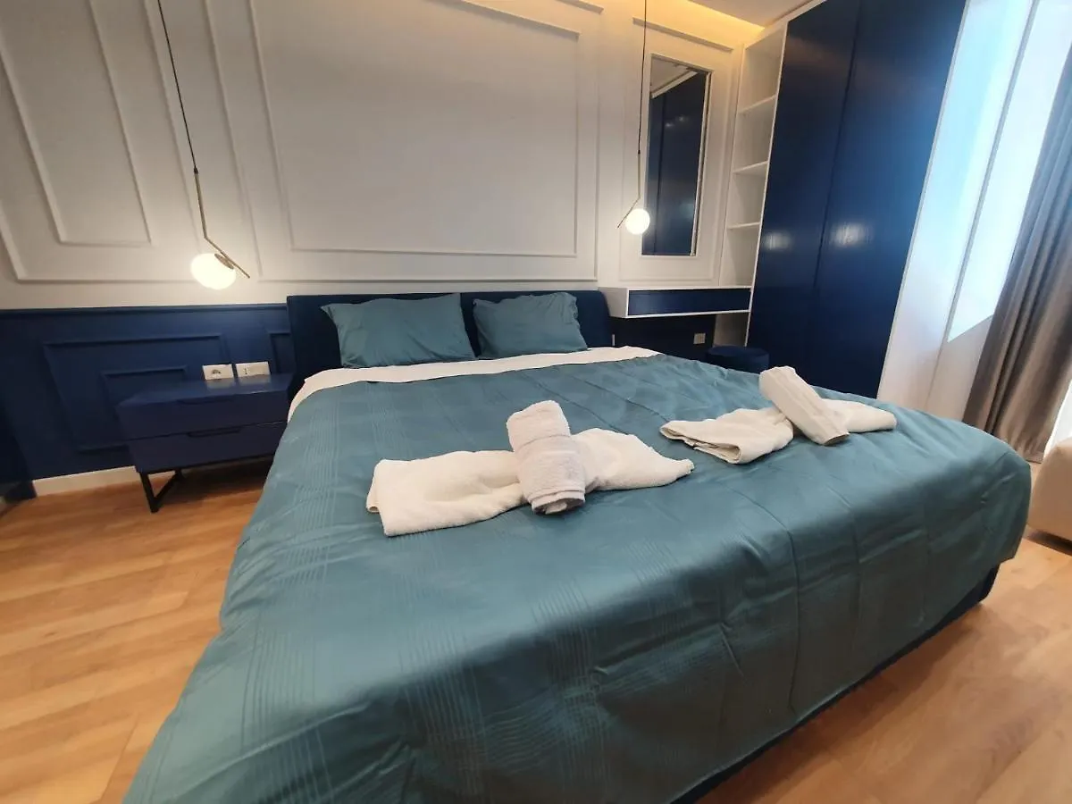#New Luxury Apartment Tirana 0*,
